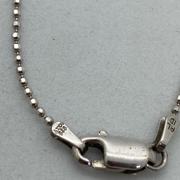 10k Yellow Gold and Sterling Silver Angel necklace - Picture 4 of 6